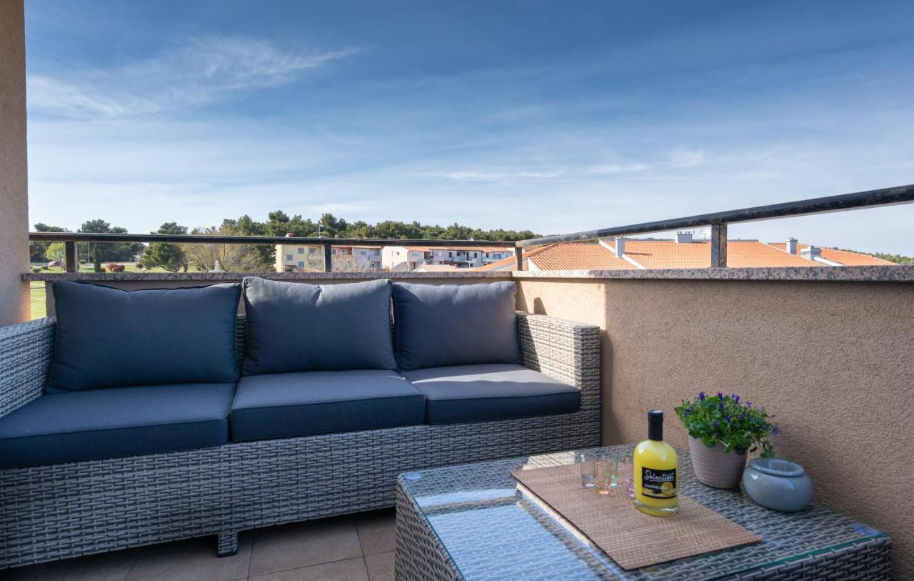 Апартаменты Penthouse Gea Премантура Экстерьер фото
